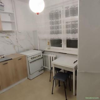 Apartament cu 2 camere de inchirat in zona Schei