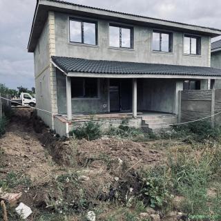 MT263 Duplex 4 camere, de VANZARE, la asfalt, Mosnita Noua, toate utilitatile