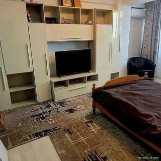 Apartament cu o camere, zona Pepinierii.