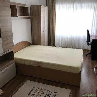 Apartament cu două camere de vânzare în Pantelimon