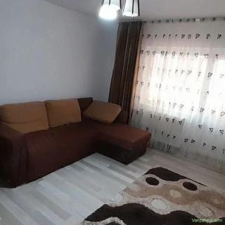 Garsonieră de închiriat în Complex