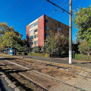 Apartament 3 camere - parter - str. Petru Rares, Gradiste - COMISION 0