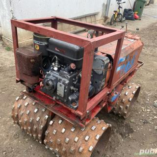 Vând cilindru compactor Rammax 1400