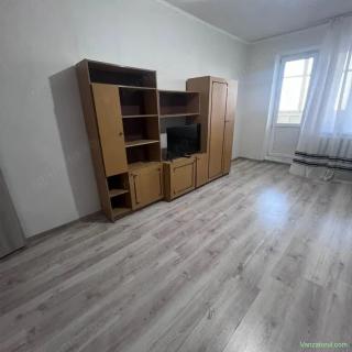 Garsonieră de închiriat în Nerva Traian