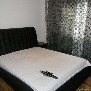 Apartament cu o cameră de închiriat în Steaua