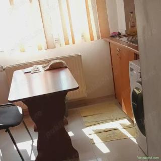 Vând sau schimb apartament Beiuș