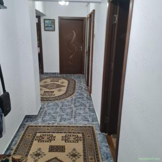 Vând apartament 3 camere ultra central central