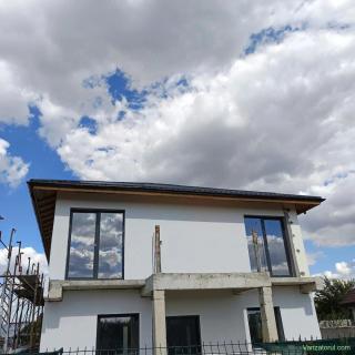Vila individuala P+1+Pod Comuna 1 Decembrie 217000 E