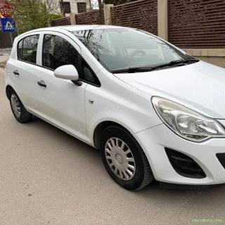 Vand Opel Corsa 2013, stare foarte buna