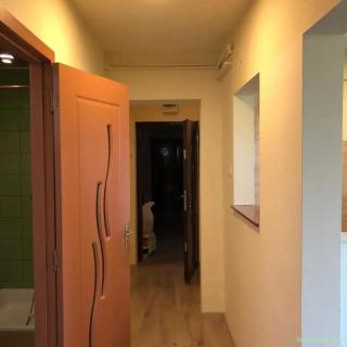 vand apartament