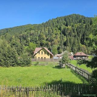 Teren intravilan 852 mp în Sătic, Arges- vedere superbă spre Piatra Craiului