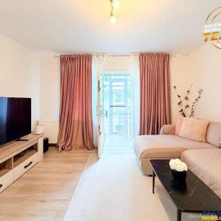 Spatiu comercial, acces stradal direct, vizibilitate +A: cabinet salon investitie