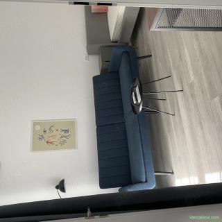 Proprietar garsoniera mare Exigent Plaza Residence