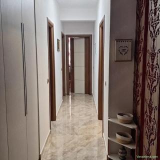 Vând apartament 3 camere