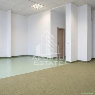 Spatiu comercial 103 mp Parter, Zona Braytim - Esso