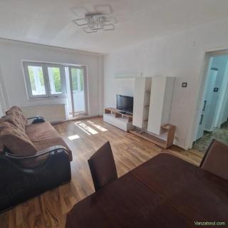 Inchiriez apartament 3 camere Chisinau sector 2