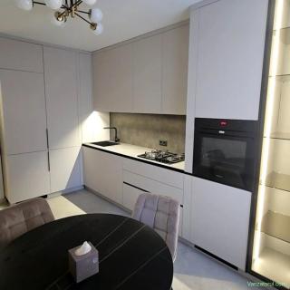 Apartament cu 2 camere de închiriat în Vitan
