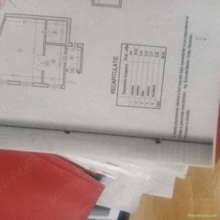Apartament semidecomandat de vânzare în Bucuresti