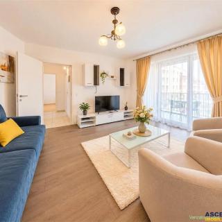 Kasper Coresi Apartament 2 camere, mobilat complet, cu parcare si boxa.