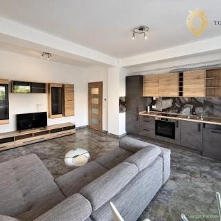 Apartament 3 camere de închiriat Micalaca