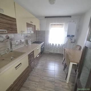 Vand Apart cu 2 Cam et .1,50 MP ,Pret.59.000 Euro neg