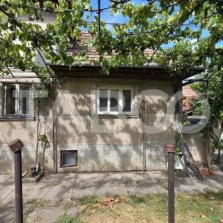 Casa de vanzare in Lancram teren 800 mp la strada Principala