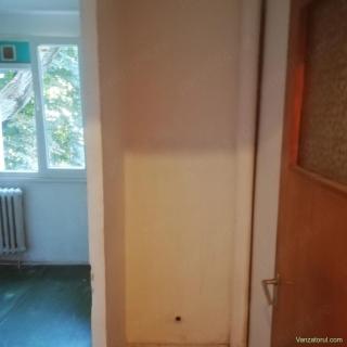 De vanzare: Apartament decomandat 2 camere