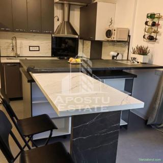 Apartament cu 3 camere de vanzare zona Tipografilor Timisoara
