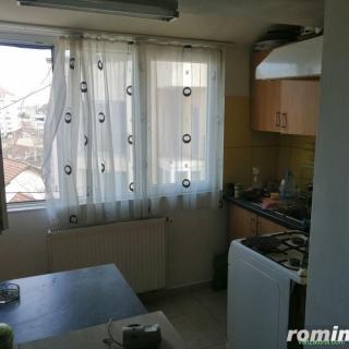 Apartament cu 2 camere de vânzare în zona Șagului