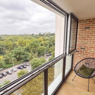 Apartament Luminos cu vedere panoramica la Parcul Tineretului.