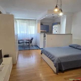 garsoniera vitan auchan-rond rm sarat-