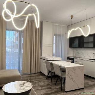 Apartament premium de inchiriat cu 2 camere si piscina in Giroc