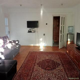 Apartament cu doua camere de închiriat