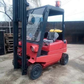 Vand stivuitor Linde 1,5 tone