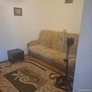 Proprietar, închiriez garsonieră cf.1 Rahova