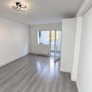 Zona Lipovei | Amenajat Integral | Centrala Termica | Balcon | Disponibil imediat!