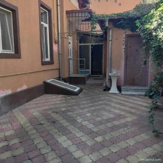 inchiriez aparatment