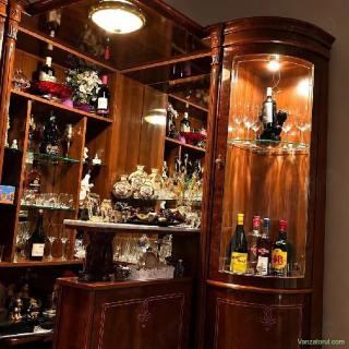Bar vintage din lemn de trandafir.