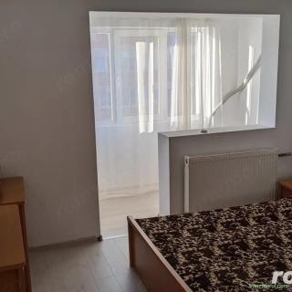 garsoniera de inchiriat in zona Badea Cartan