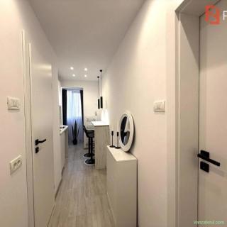 Investitie | Garsoniera 25,5 mp | Renovata complet | Blascovici