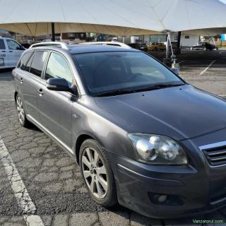 Toyota Avensis T25 Break 2.2 D-CAT 177 CP | Elveția | Cutie manuală 6 trepte | Stare impecabilă