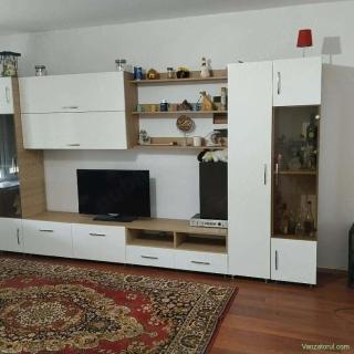 vand casa 135 mp