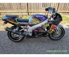 SUZUKI GSXR 750 ! stare BUNA