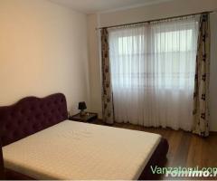 De inchiriat apartament 2 camere in zona Soarelui