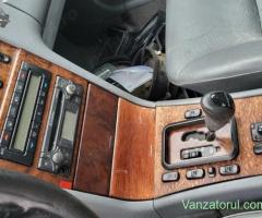 Dezmembrez Mercedes w210