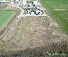 Teren pretabil pentru spatii agrement 3738 mp | Covaci