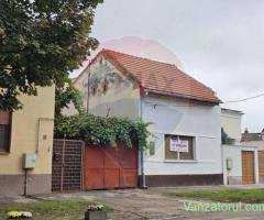 Casa de vanzare