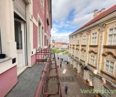 Apartamente 4 camere de vanzare • Anunturi, oferte, preturi