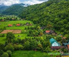 Pensiuni si cabane de vanzare • Anunturi si preturi
