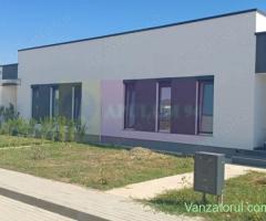 Săbăreni, casă nouă 116 mp utili, curte 608, în apropierea pădurii